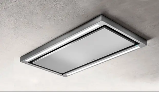 extractor fan in ceiling