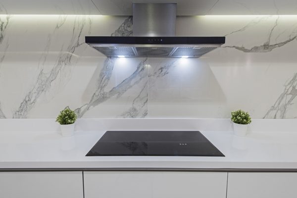 Do You Need an Extractor Fan with an Induction Hob